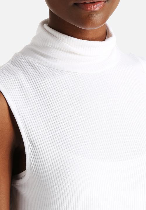 Vero Moda - Anika Rollneck Top