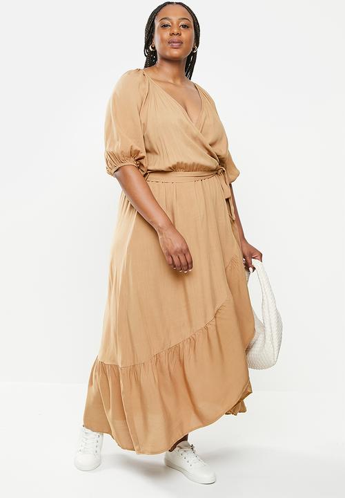 Me&B - Plus wrap frill dress - taupe