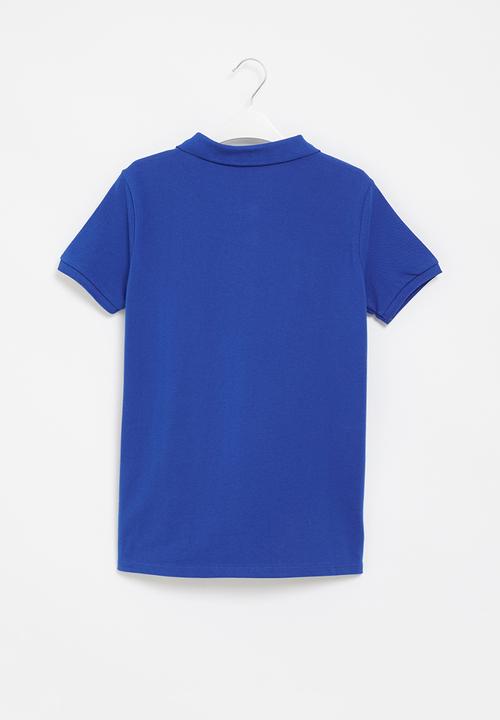 GUESS - Short sleeve Guess core embroider golfer - blue 