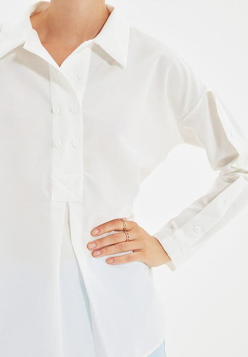 Trendyol - Buttoned blouse - ecru