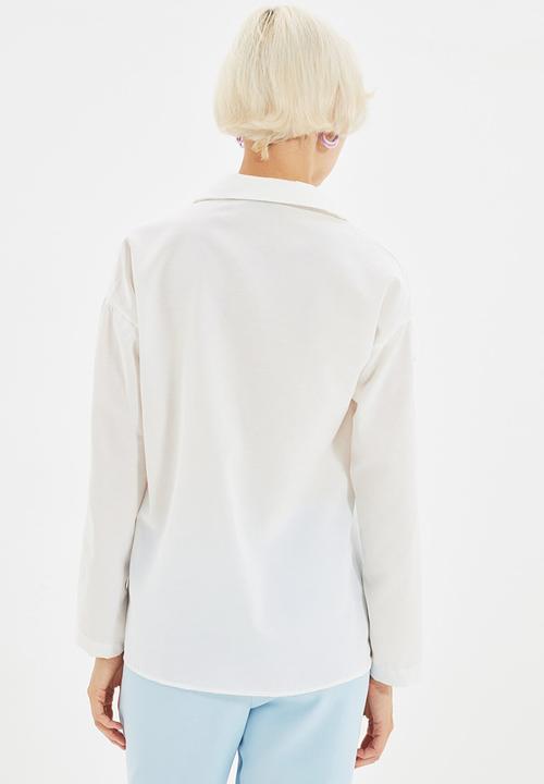 Trendyol - Buttoned blouse - ecru