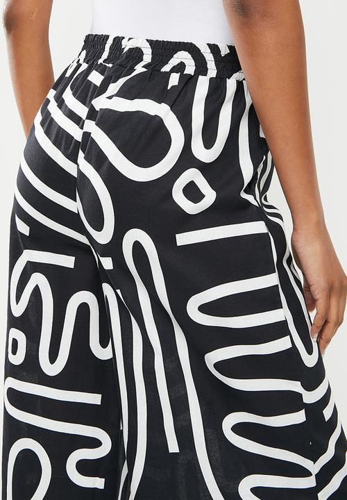 Me&B - Elasticated super wideleg pull on pant - black squiggle