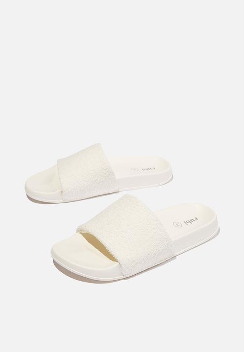 Cotton On - Wild slide - ivory terry