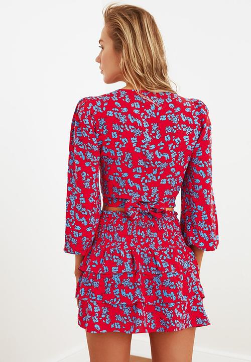 Trendyol - Floral patterned frilly bottom-top set - red & blue 