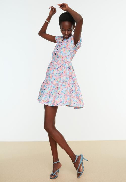 Trendyol - Floral knit dress - pink
