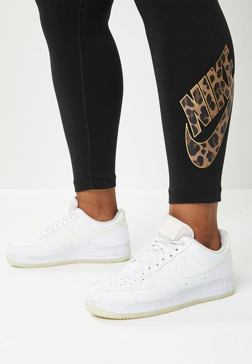 Nike - Curve w nsw gx prnt mr lggng ftra - black