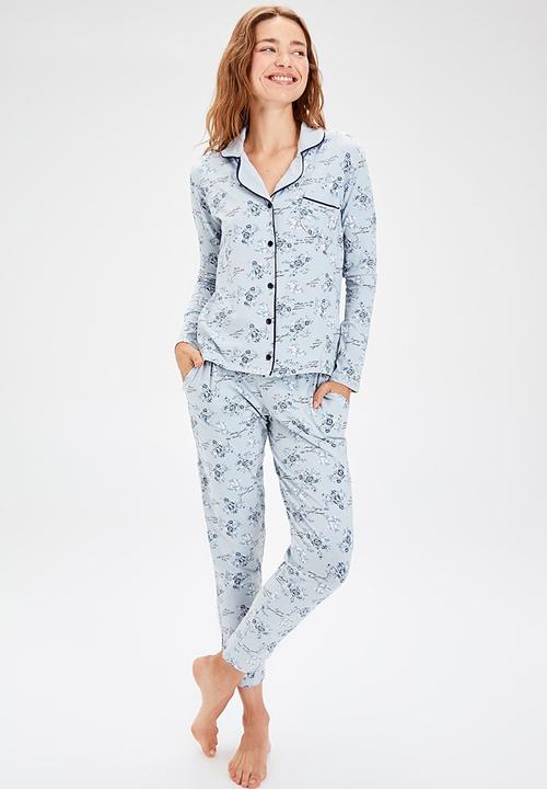 Trendyol - Floral knit pyjama set - blue