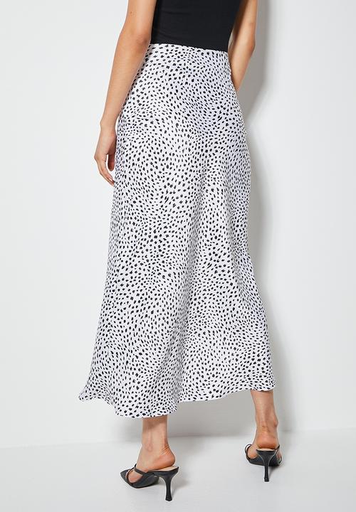 VELVET - A line slip skirt - black tapioca