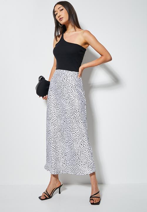 VELVET - A line slip skirt - black tapioca