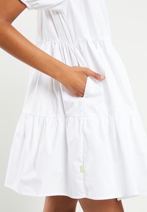 urban° - Ladies urban tiered button-up dress - white