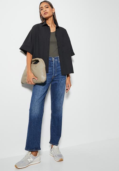 Superbalist - Short sleeve relaxed shirt - black