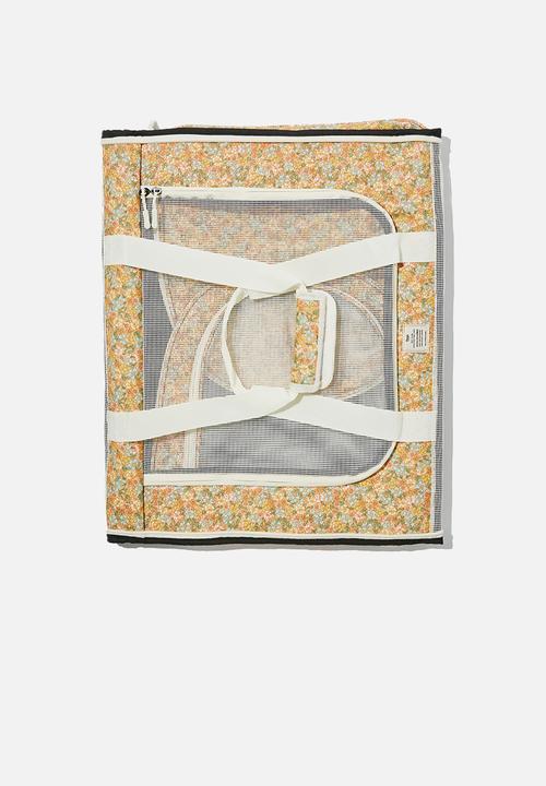 Typo - Explorer doggy duffel-ditsy floral sand
