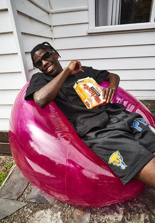 Typo - Inflatable lounge chair - magenta