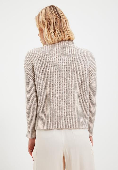 Trendyol - Turtleneck knit sweater - beige