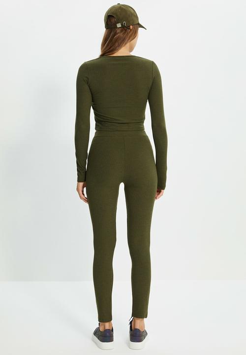 Trendyol - Straigt fit ribbed knit trousers - khaki