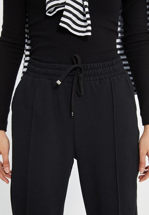 Trendyol - Straight fit knitted sweatpants - black