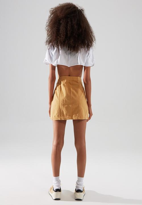 Trendyol - Stitch detailed front buttoned mini denim skirt - camel