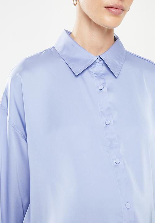 Cotton On - Maternity satin dad shirt - soft blue