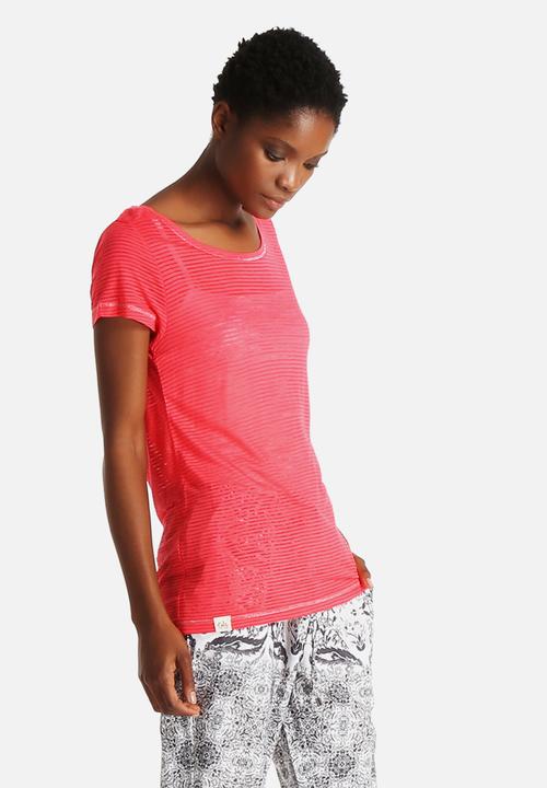ONLY - Alisa Tee