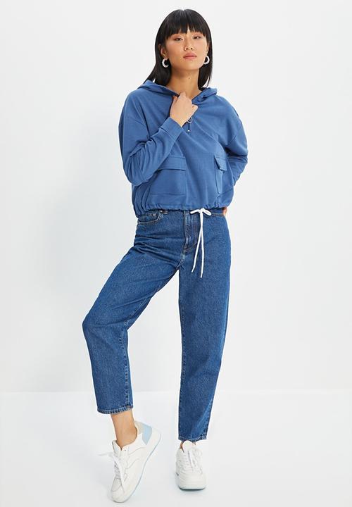 Trendyol - Pocket basic hooded slim sweatshirt - navy