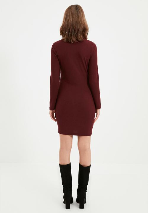 Trendyol - Petite ribbed bodycon mini dress - burgundy