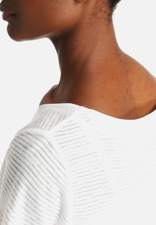 ONLY - Alisa Tee