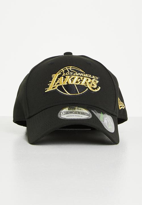 New Era - Black and gold 9forty - black