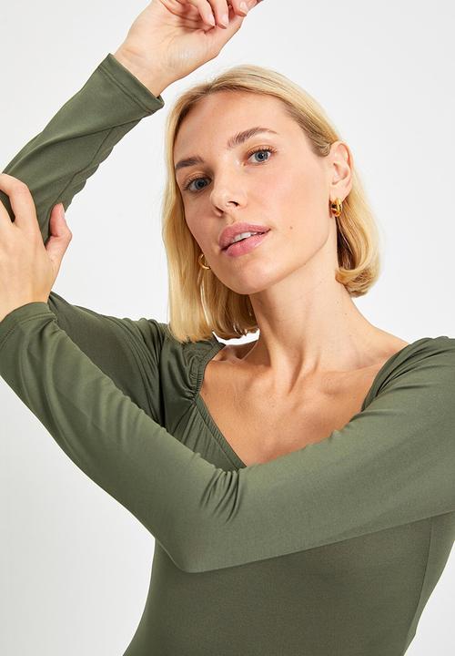 Trendyol - Heart collar balloon sleeve snap knit bodysuit - khaki