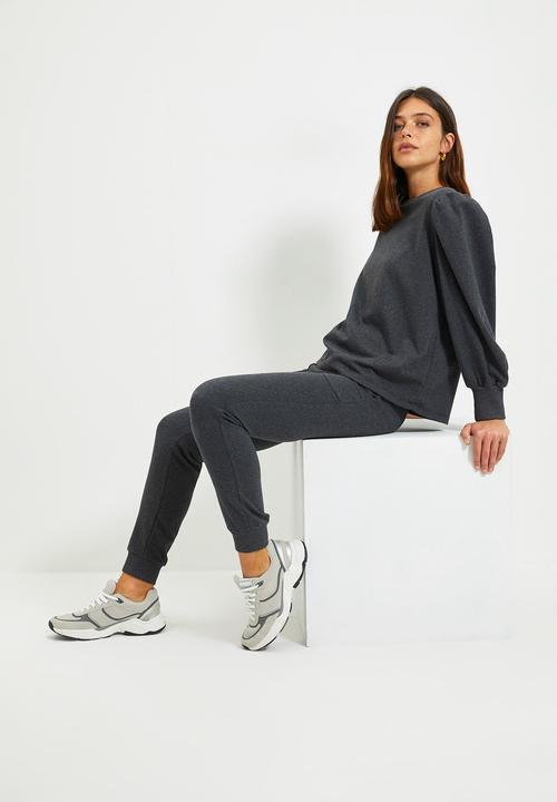 Trendyol - Balloon sleeve basic knitted sweatshirt  - anthracite