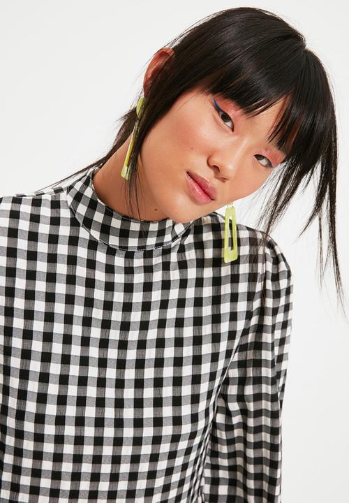 Trendyol - Balloon sleeve blouse - black & white 