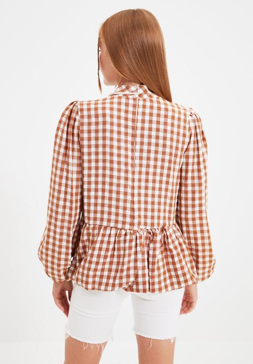 Trendyol - Balloon sleeve blouse - camel & white 