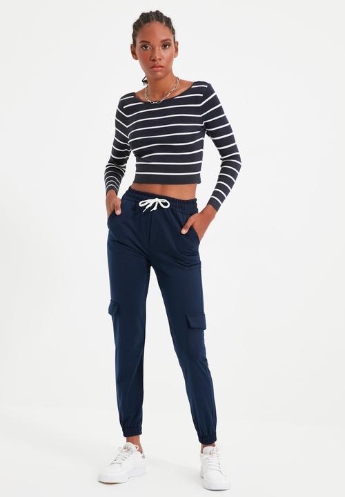 Trendyol - Basic jogger with cargo pocket - navy
