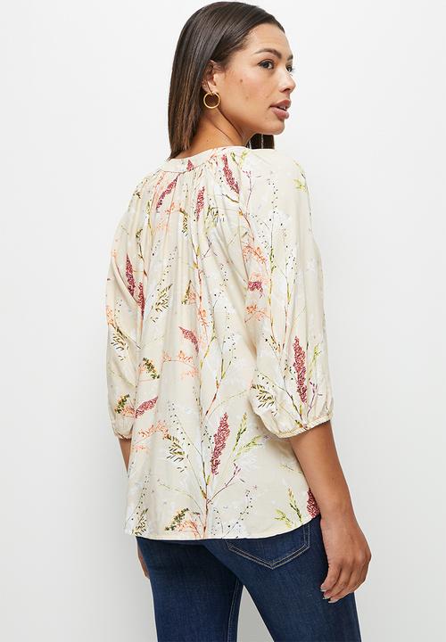 edit - Gauged neck romantic blouse - neutral 