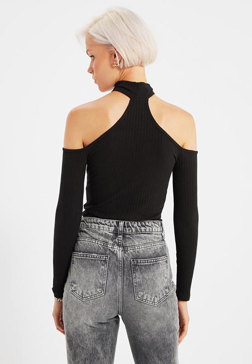 Trendyol - Cut out turtleneck top - black