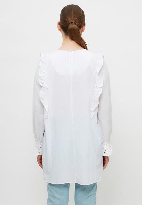 Trendyol - Brode detailed crew neck tunic blouse - white