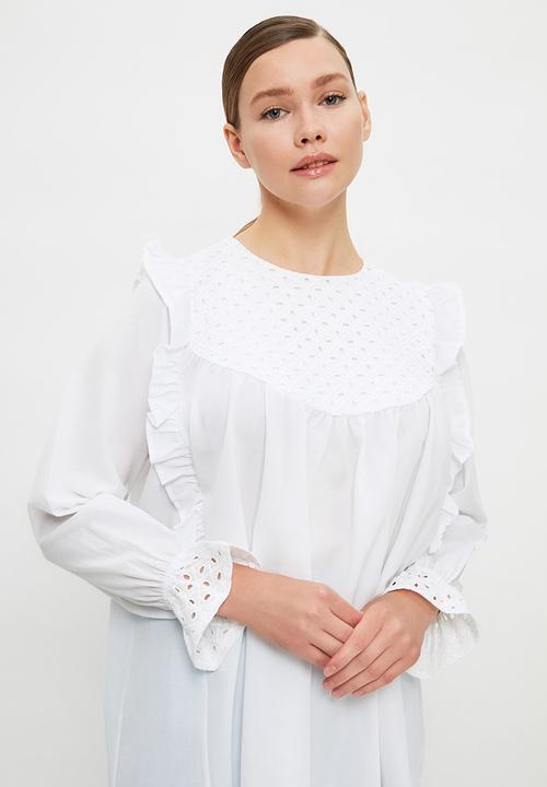 Trendyol - Brode detailed crew neck tunic blouse - white