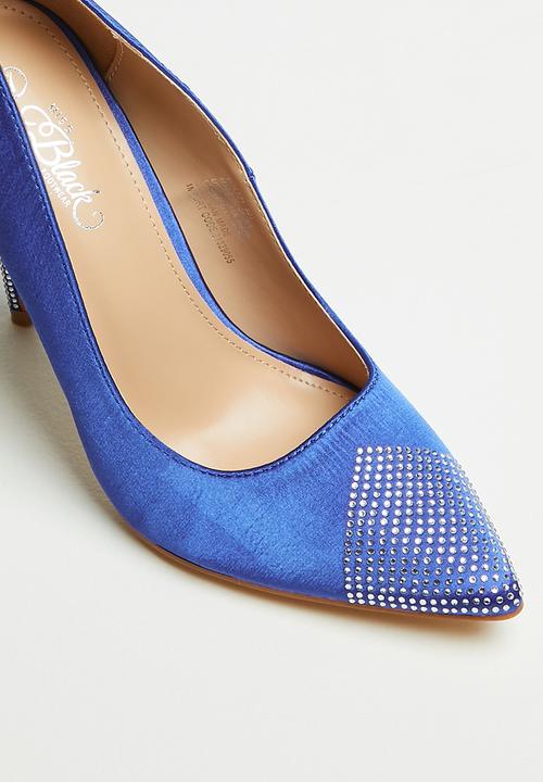 Miss Black - Waltz1 court - blue