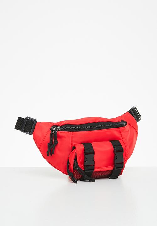 Rebel Republic - Plain moonbag - red