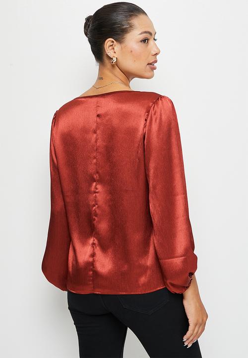 MILLA - Printed v neck blouse - red ochre