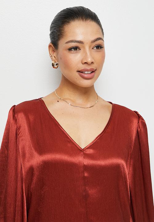 MILLA - Printed v neck blouse - red ochre