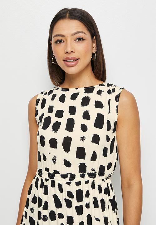 edit - Drawstring tiered maxi - mono brushstroke