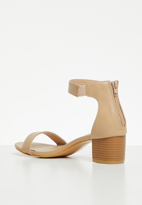 Jada - Barly there ankle strap block heel - neutral 
