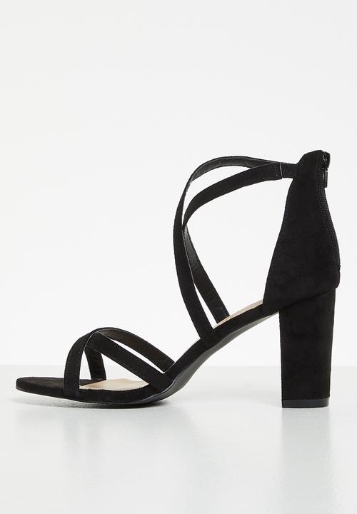 Jada - Barely there vamp toe heel - black
