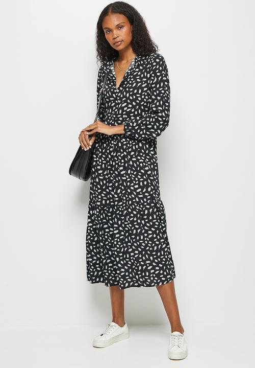 edit - Mandarin collar tiered midi dress - mono brushtstrokes