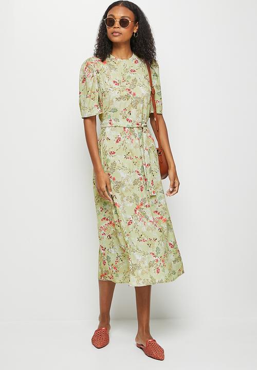 edit - Puff sleeve fit & flare maxi - soft blossom