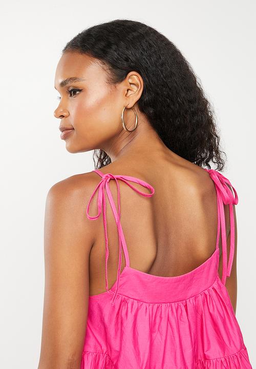 Missguided - Tie strap tiered smock dress -  pink