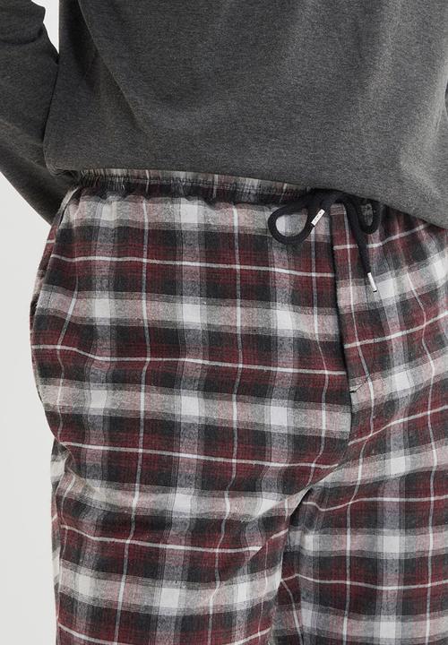 Trendyol - Check pants sleep set - anthracite/red check