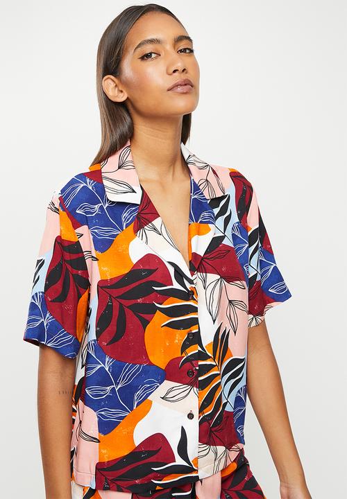 Superbalist - Sleep shirt & shorts set - warm palm