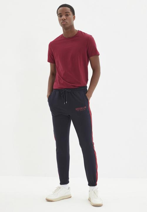 Trendyol - Leg printed jogger - navy & red
