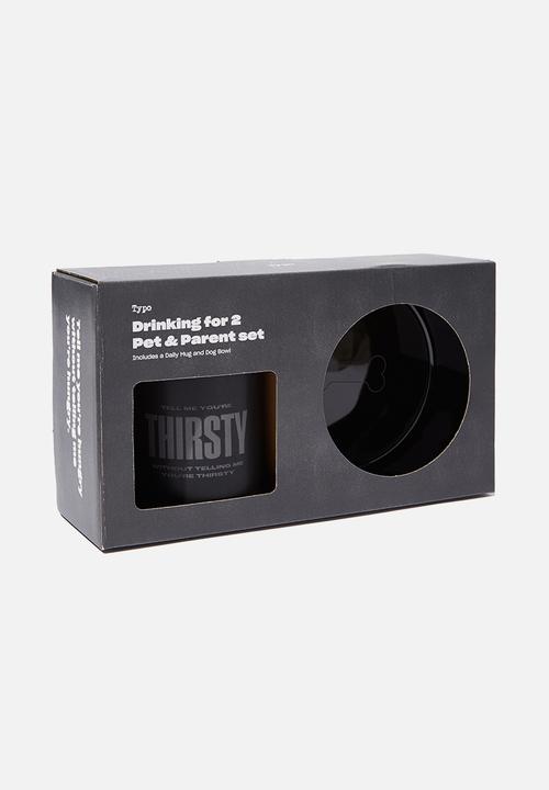 Typo - Drinking for 2 pet set - hungry thirsty